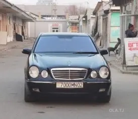 Mercedes-Benz E-Класс,  2001