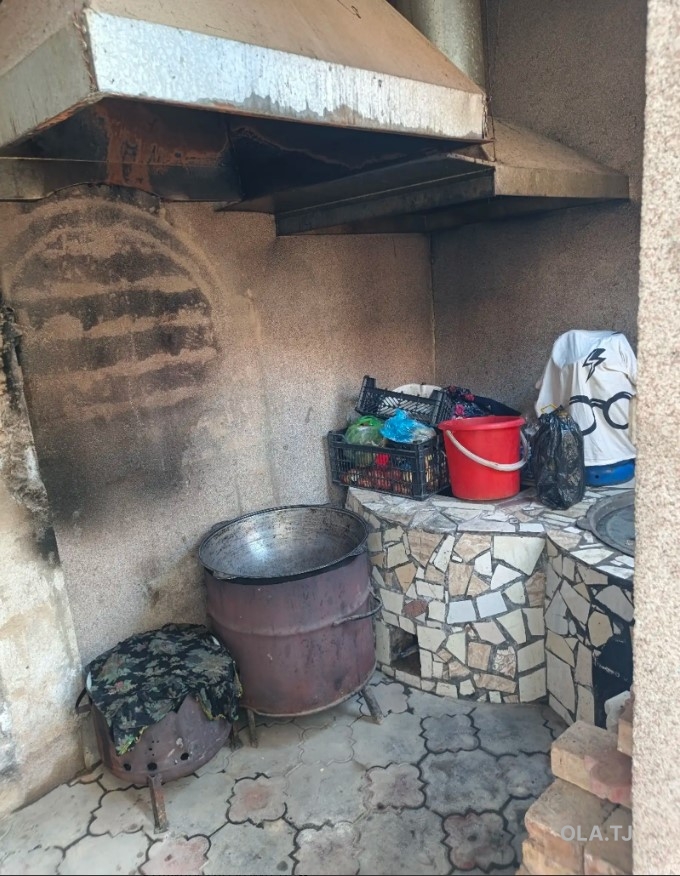 Дом (хавли), 6 комнат, 1 эт