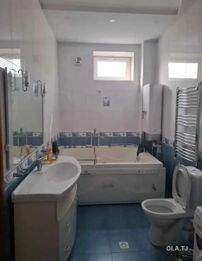 5 комнатная квартира, 5 этаж, 200 м²