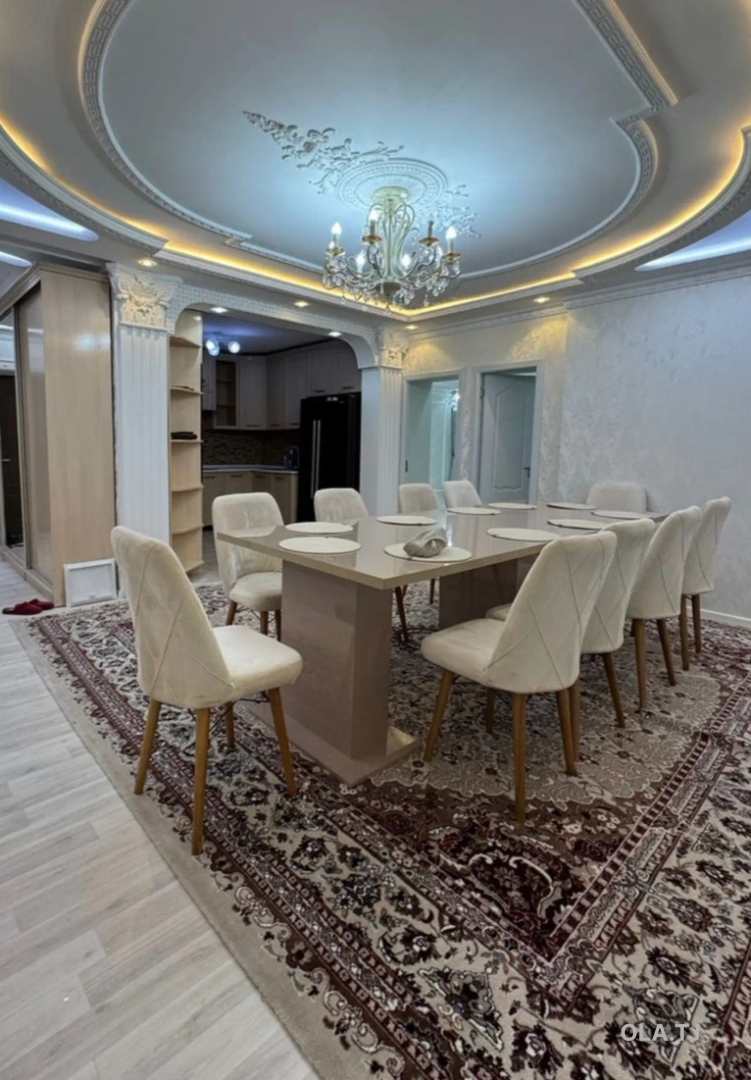 6 комнатная квартира, 6 этаж, 159 м²