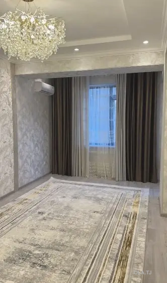 3 комнатная квартира, 2 этаж, 80 м²