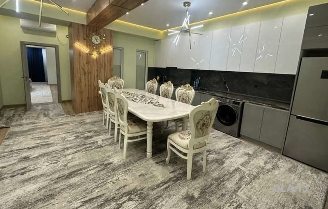 2 комнатная квартира, 13 этаж, 95 м²