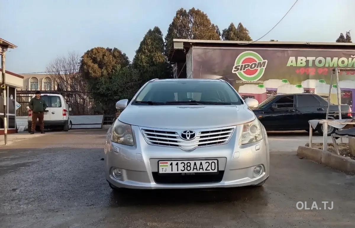 Toyota Avensis,  2009