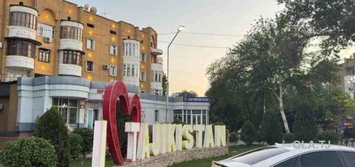 4 комнатная квартира, 4, 97 м²