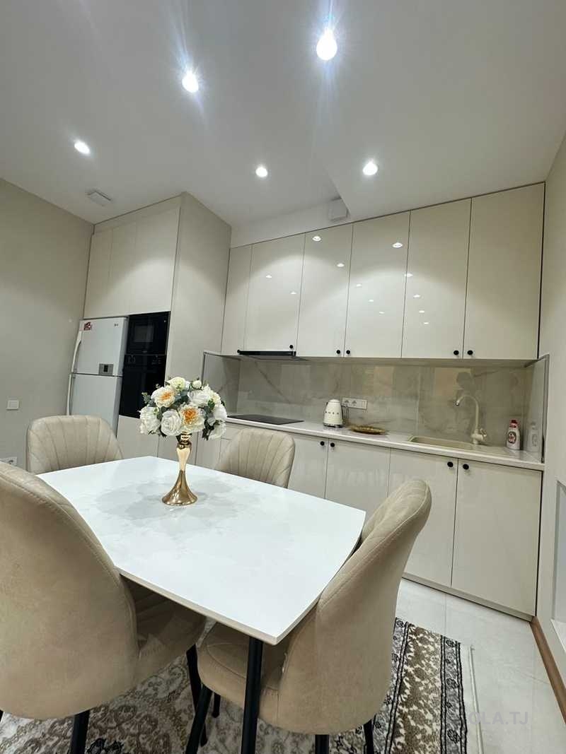 2 комнатная квартира, 7 этаж, 60 м²