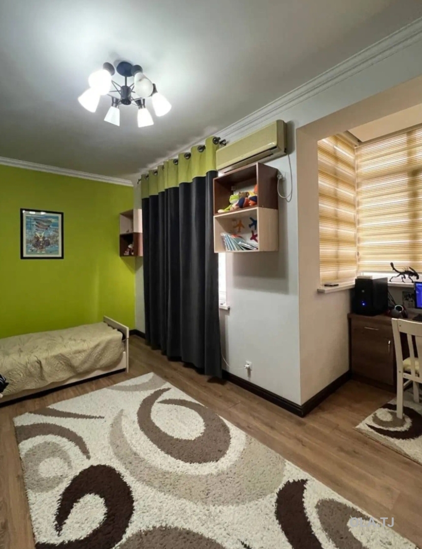 6 комнатная квартира, 10 этаж, 270 м²