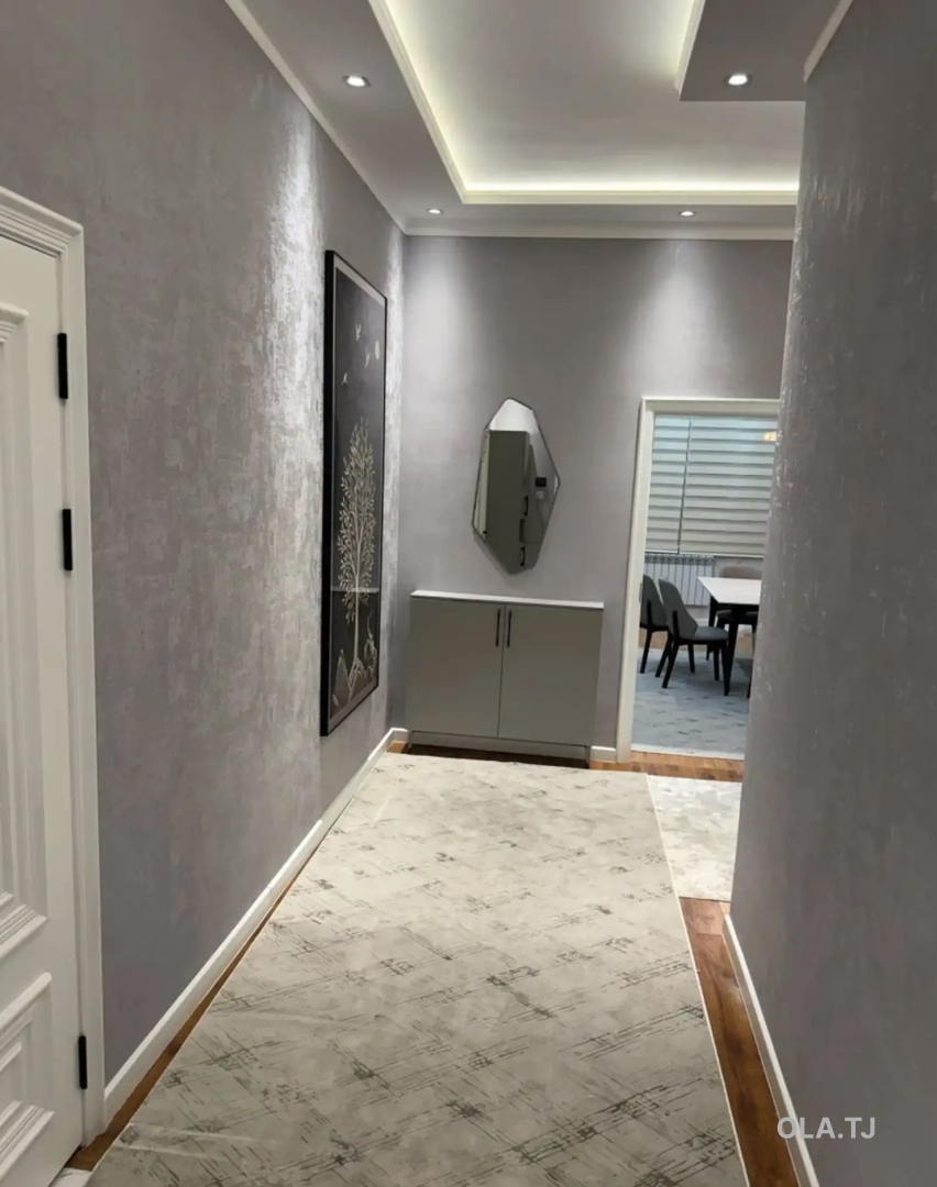 3 комнатная квартира, 3 этаж, 105 м²