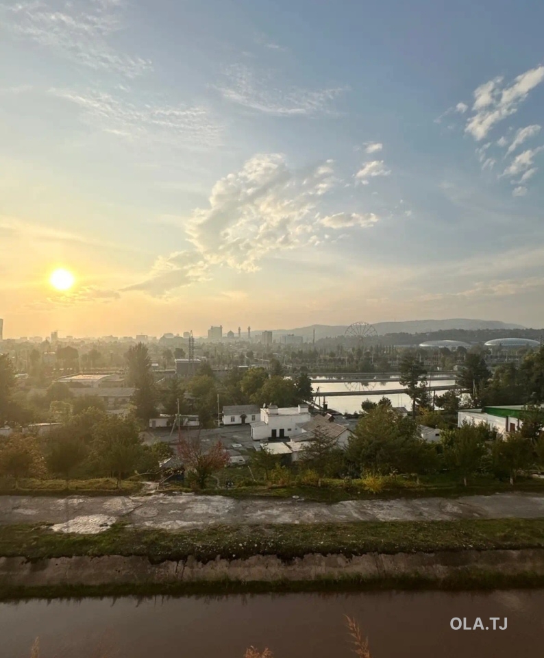 Помещение под свободное назначение, 140м², Сзади гостиницы Сафо, Спуск пединститута, Центр