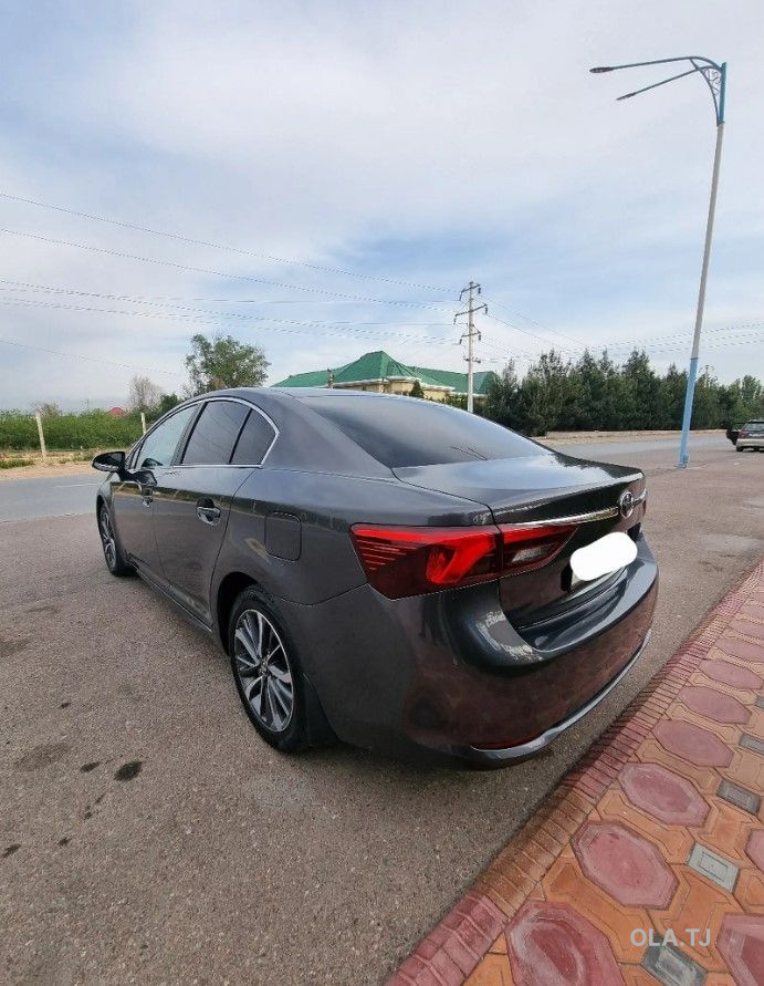 Toyota Avensis,  2017