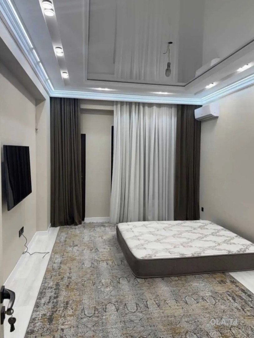 3 комнатная квартира, 9 этаж, 100 м²
