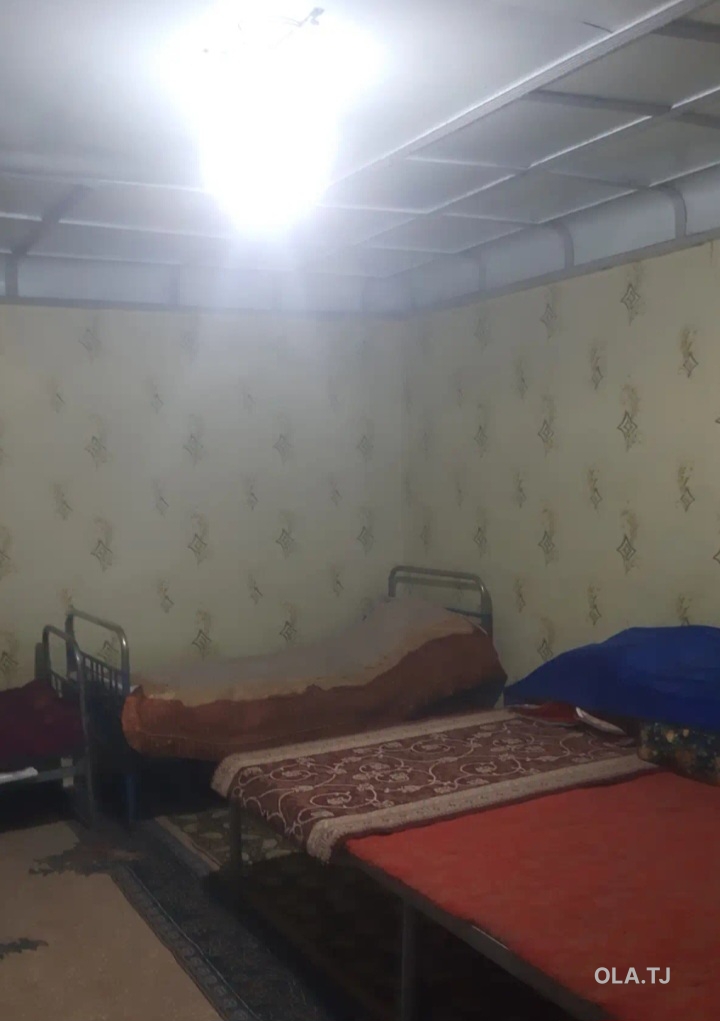 Комната в 5 комнатной квартире, 1/,