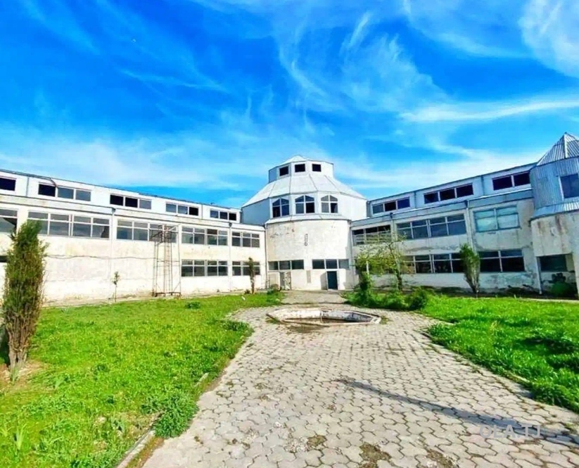 Помещение под свободное назначение, 5000м², Кофарнихон