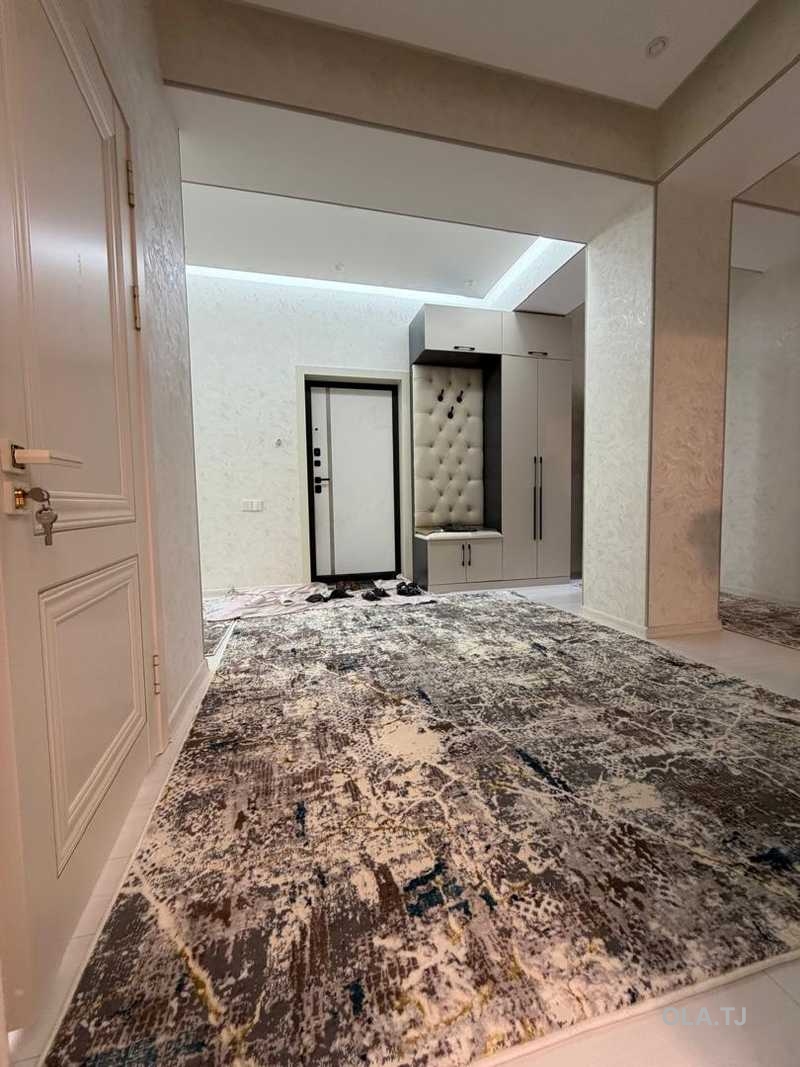 2 комнатная квартира, 10 этаж, 100 м²