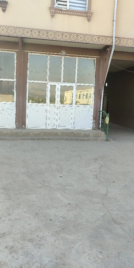 Помещение под магазин / салон, 18м², Табрез