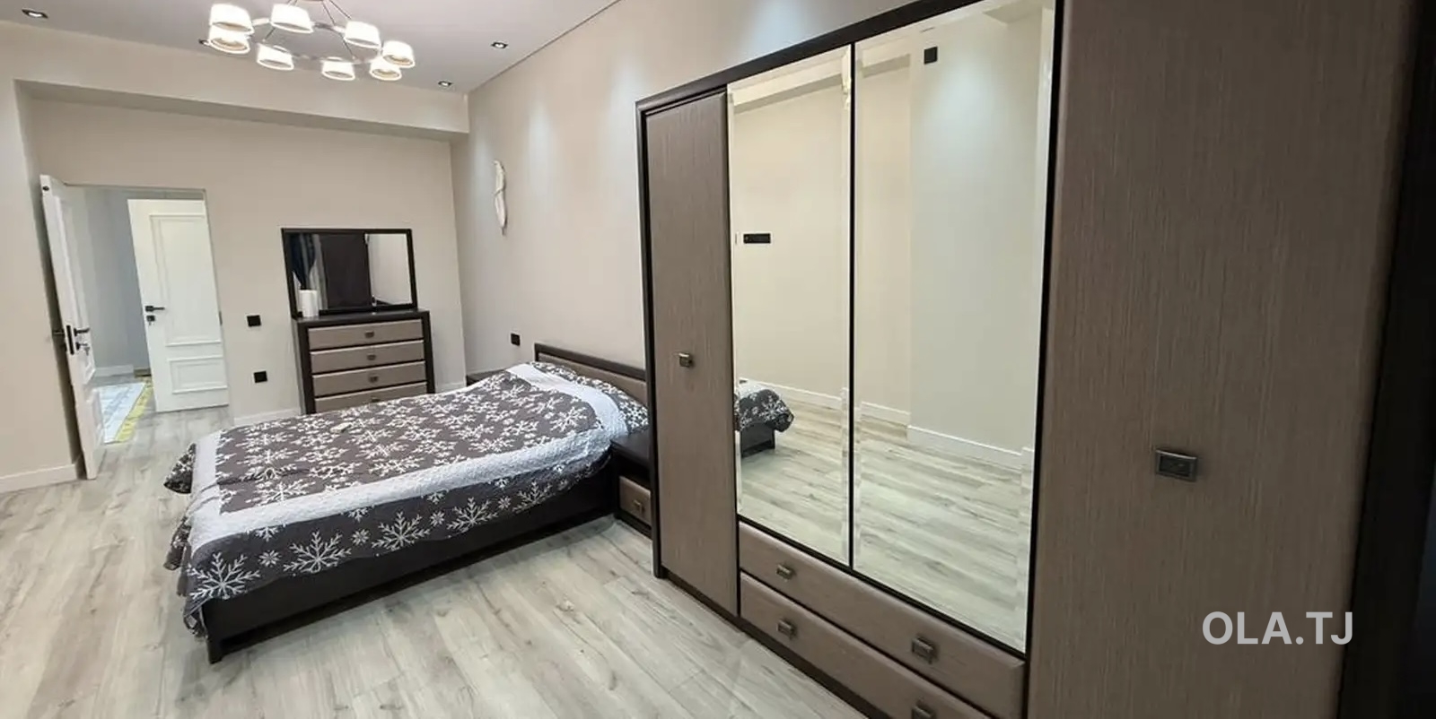3 комнатная квартира, 5 этаж, 124 м²