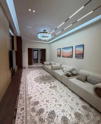 3 комнатная квартира, 9 этаж, 105 м²