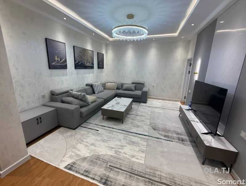 3 комнатная квартира, 3 этаж, 103 м²
