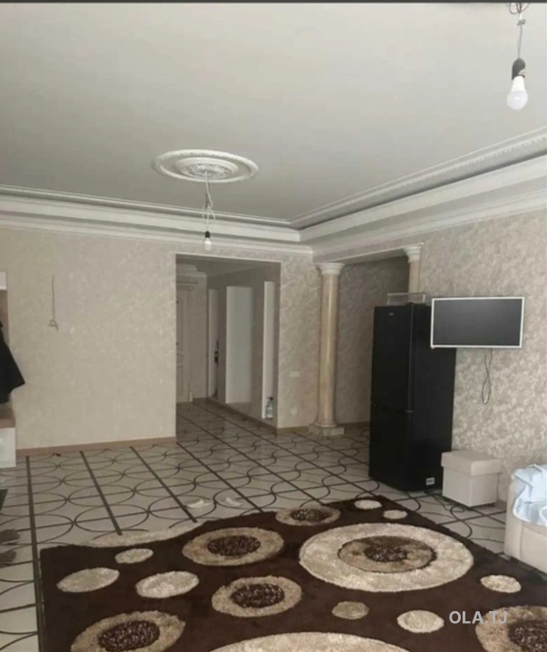 5 комнатная квартира, 2 этаж, 170 м²