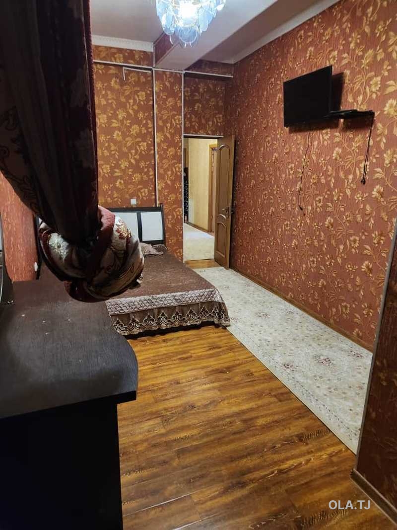 3 комнатная квартира, 2 этаж, 92 м²