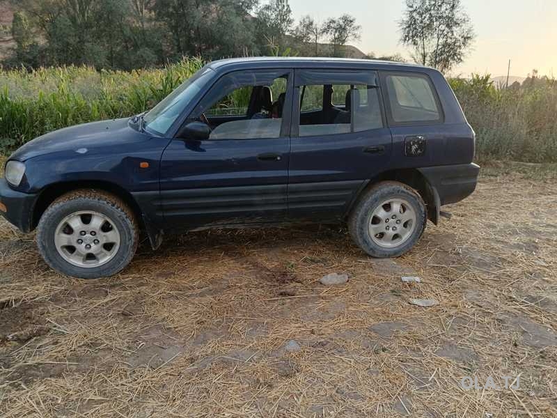 Toyota RAV4,  1998