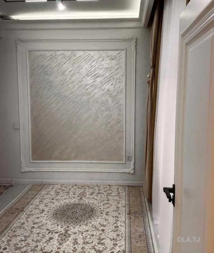 6 комнатная квартира, 1 этаж, 230 м²