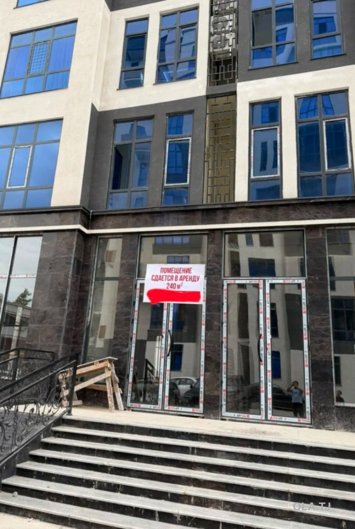 Помещение под свободное назначение, 10м², Айни 50/51