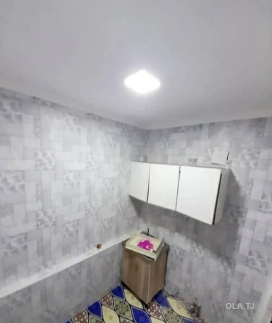 1 комнатная квартира, Цокольный этаж, 25 м²