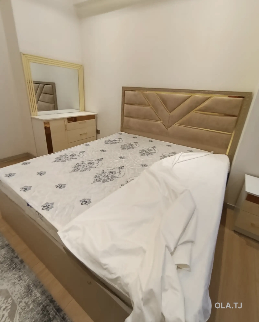 3 комнатная квартира, 12 этаж, 130 м²