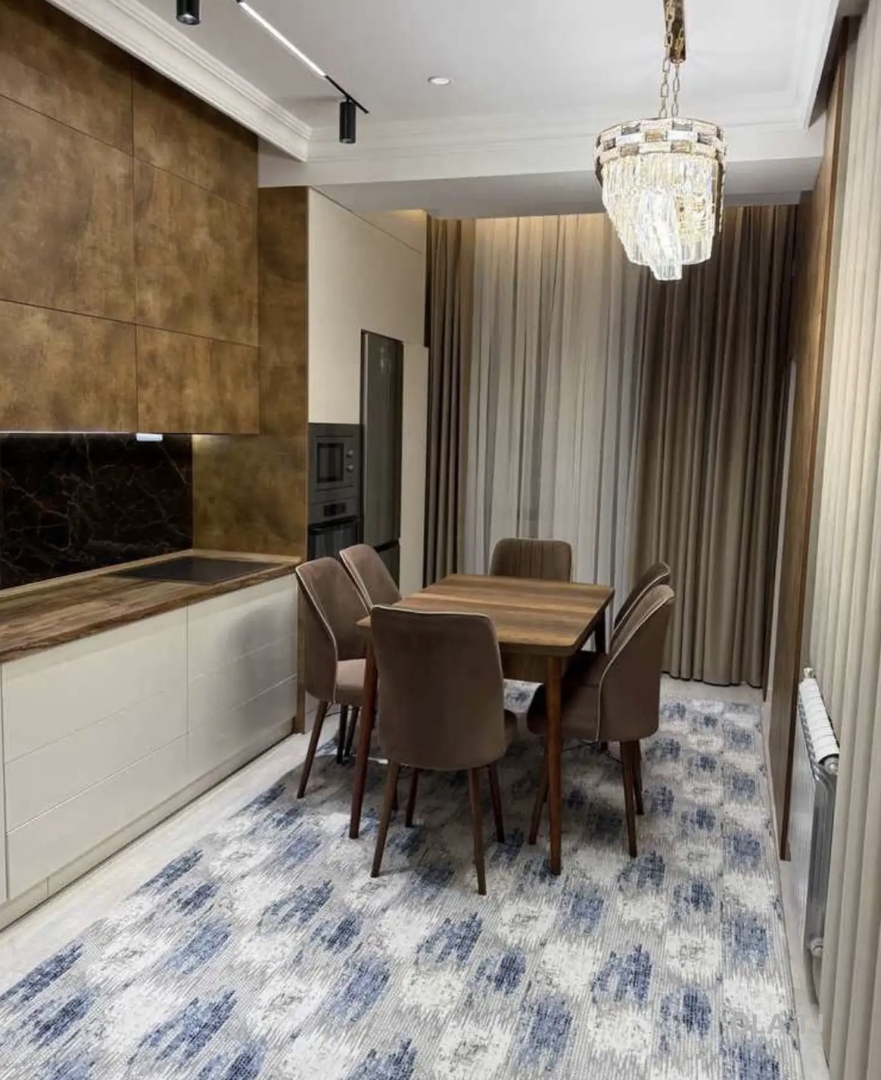 3 комнатная квартира, 4 этаж, 115 м²