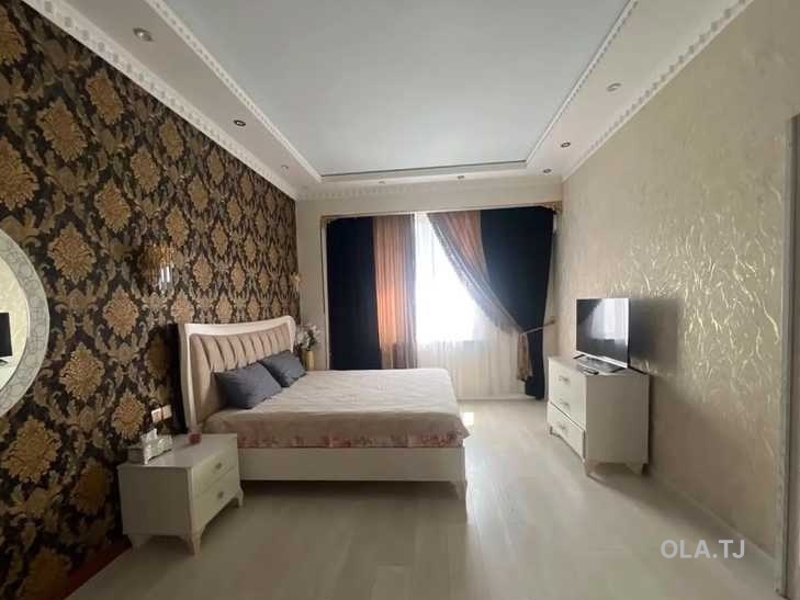 2 комнатная квартира, 17 этаж, 98 м²