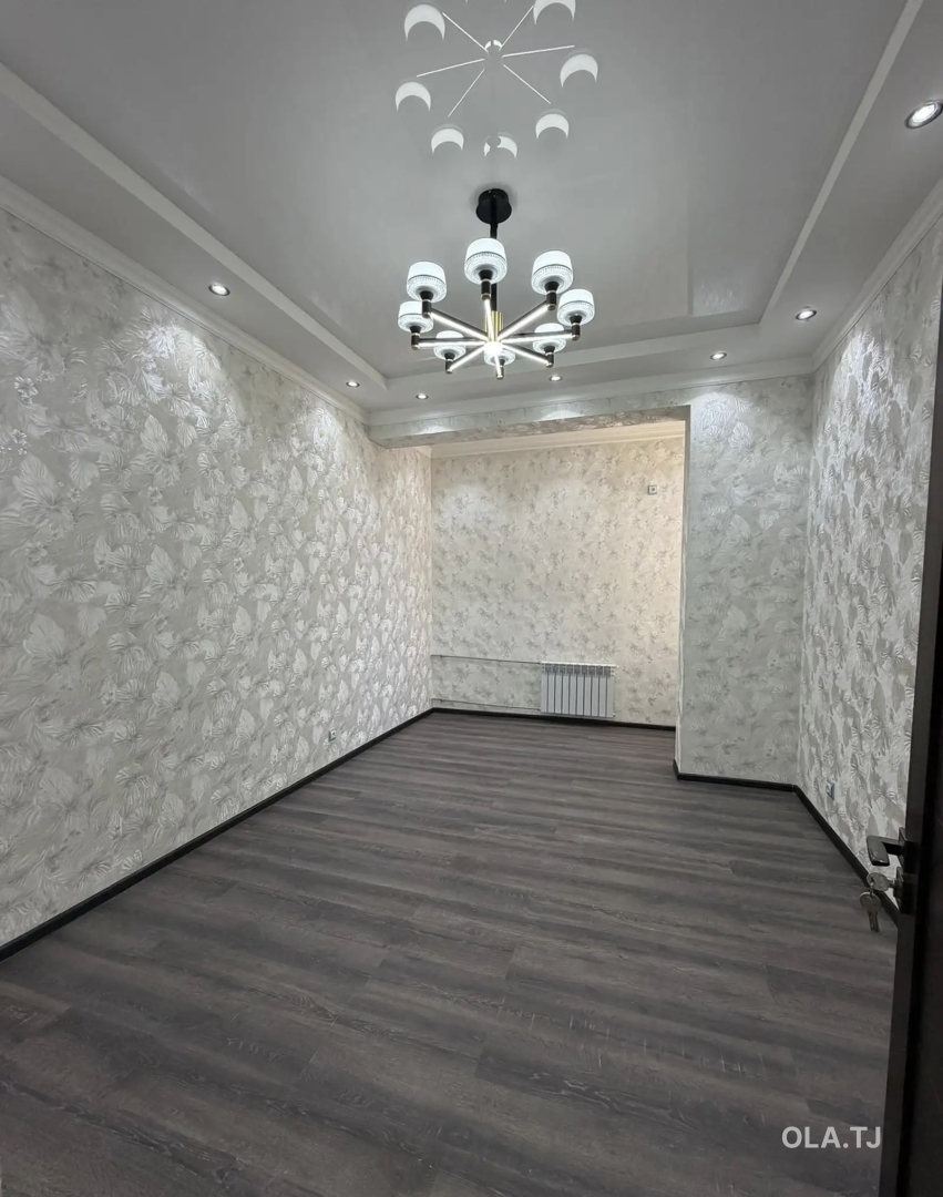 3 комнатная квартира, 14 этаж, 100 м²