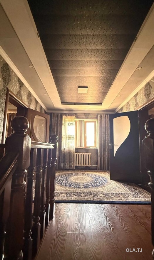 Дом (хавли), 7 комнат, 2 эт