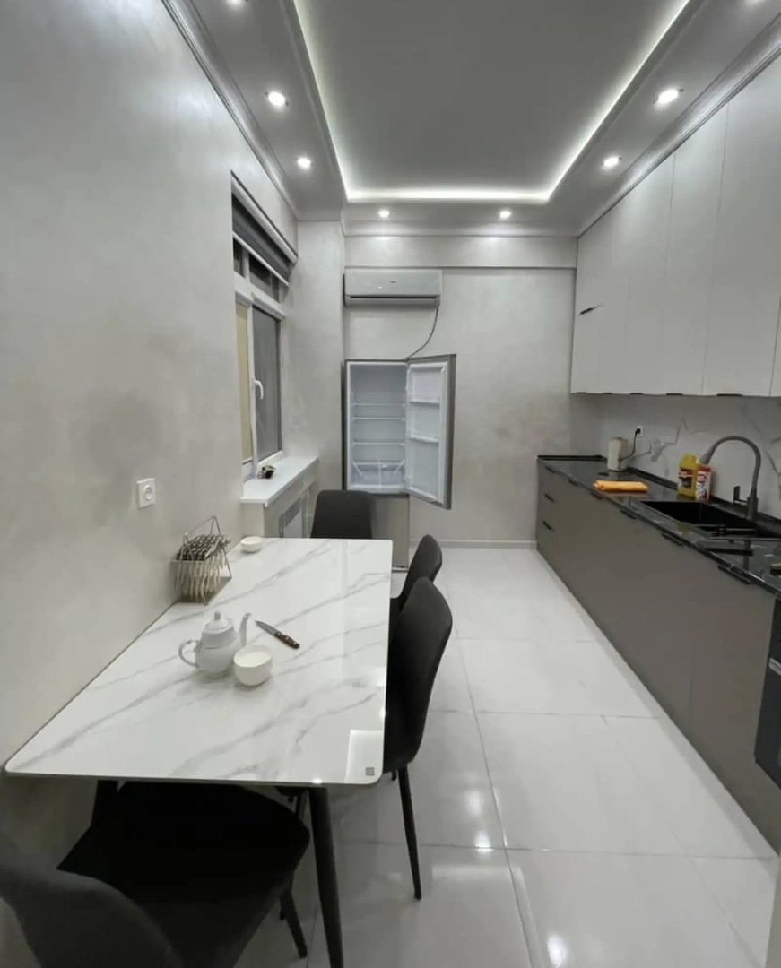 3 комнатная квартира, 3 этаж, 100 м²