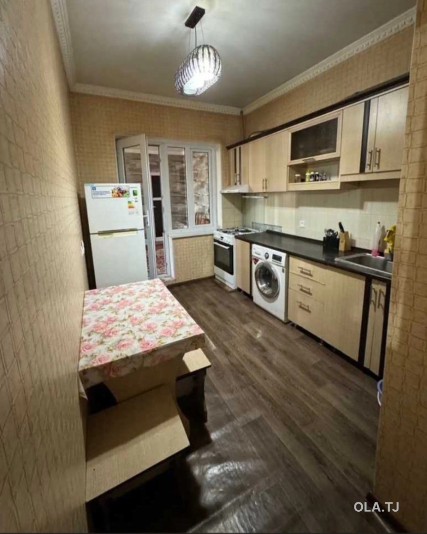 Комната в 4 комнатной квартире, 7/,