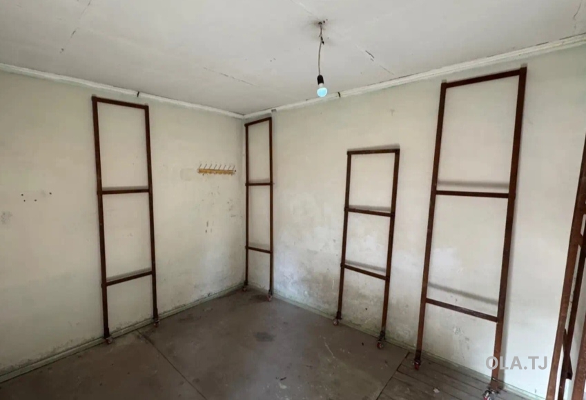 Офис в аренду, В бизнес-центре, 27 м²