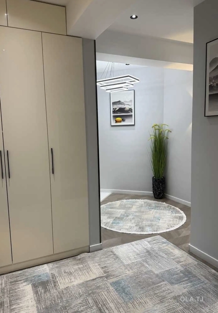 2 комнатная квартира, 2 этаж, 88 м²