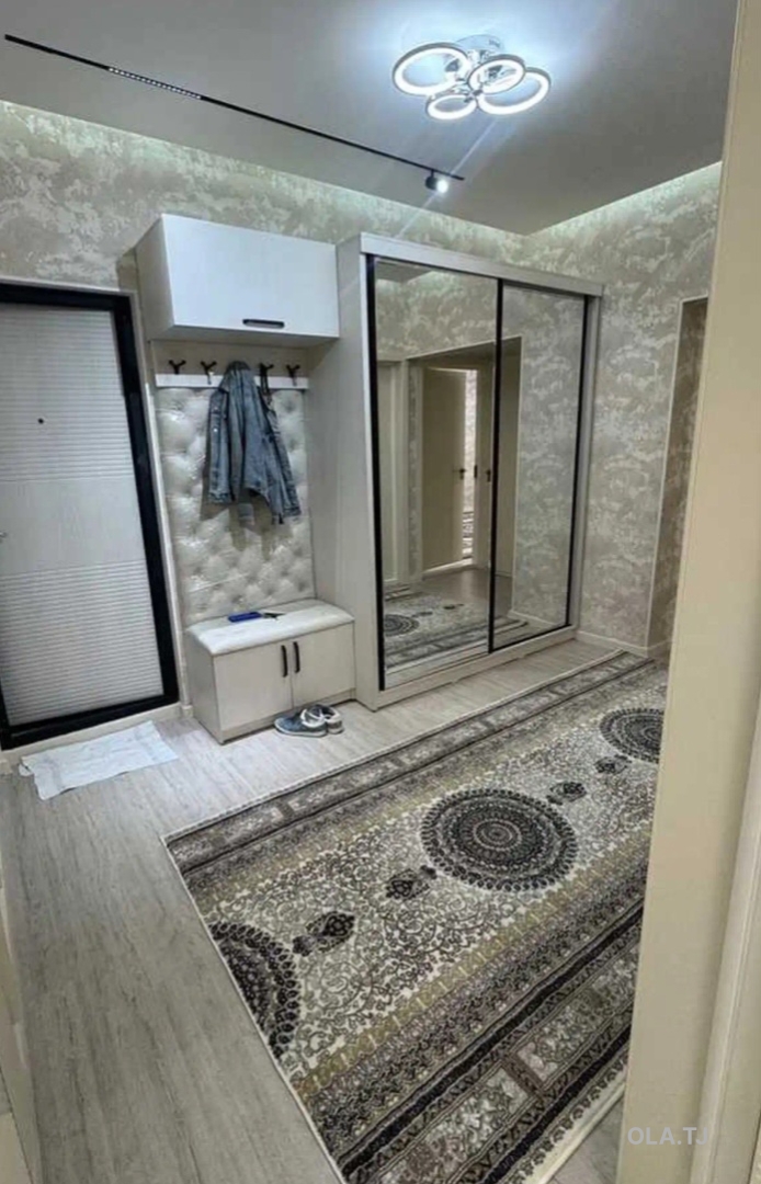 4 комнатная квартира, 7 этаж, 68 м²