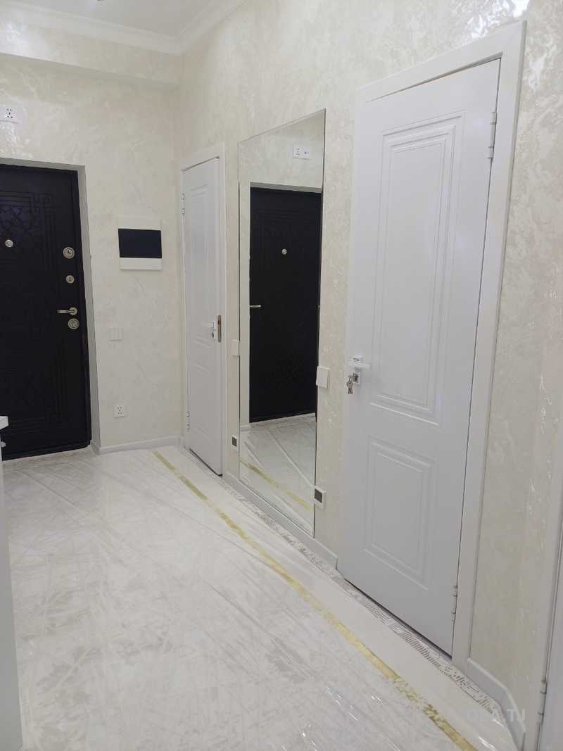 2 комнатная квартира, 14 этаж, 68 м²