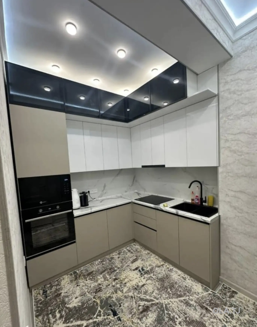 3 комнатная квартира, 9 этаж,
