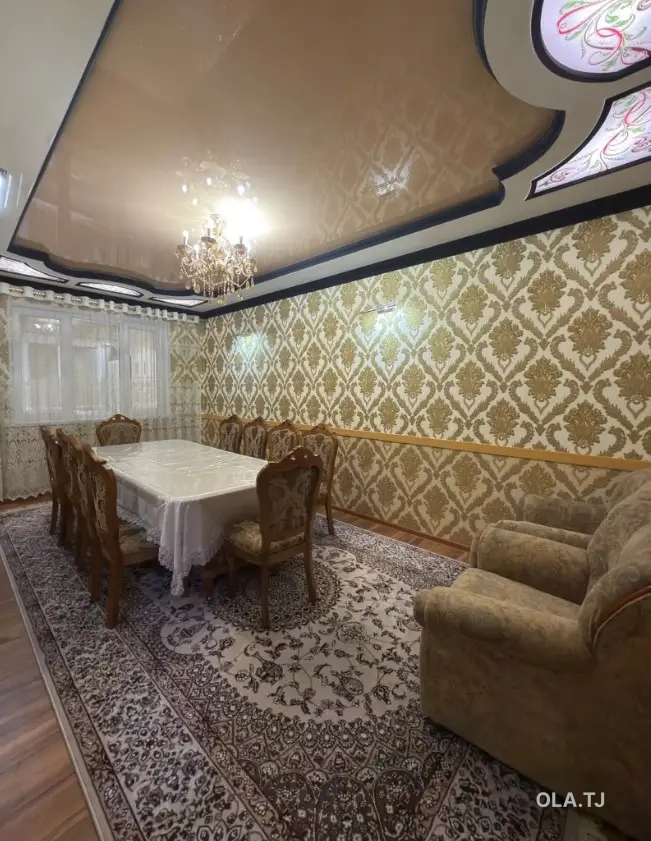 4 комнатная квартира, 2 этаж, 120 м²