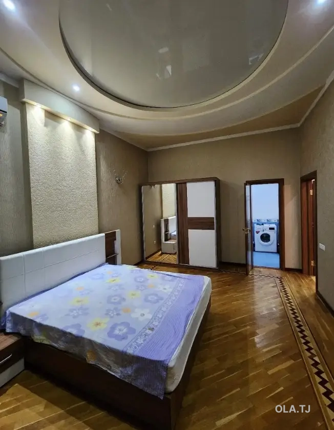 5 комнатная квартира, 5 этаж, 200 м²