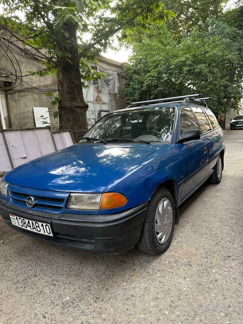 Opel Astra F,  1994