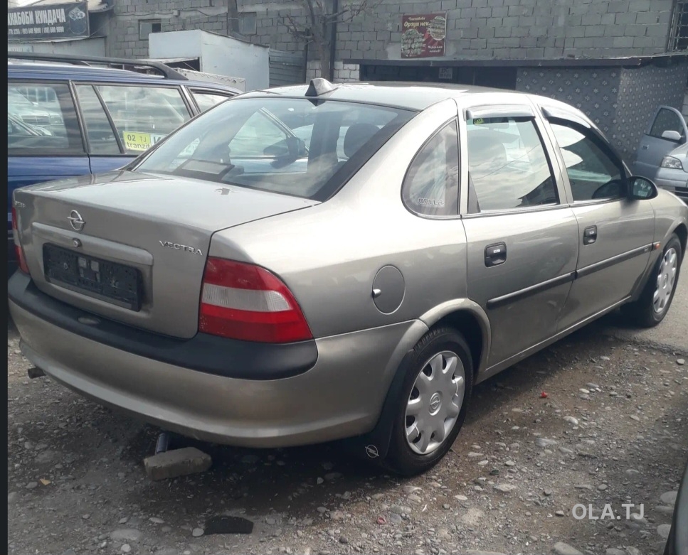 Opel Vectra B,  1998
