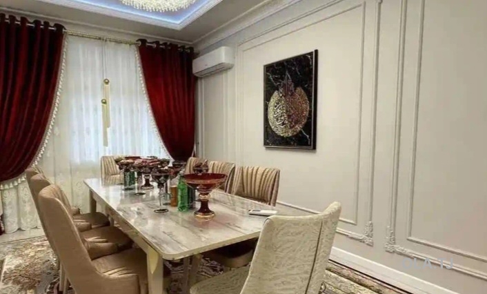 2 комнатная квартира, 4 этаж, 77 м²