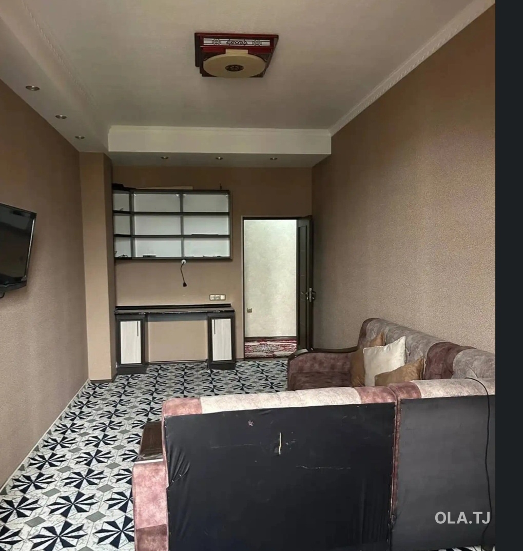 2 комнатная квартира, 8 этаж, 80 м²