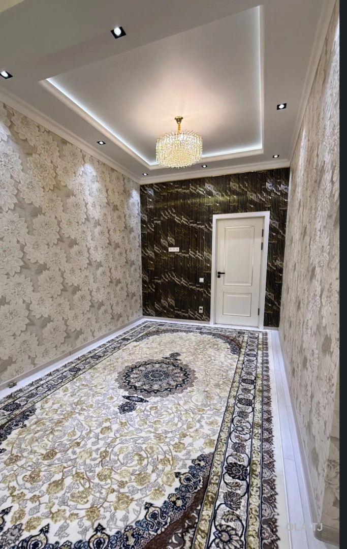 3 комнатная квартира, 8 этаж, 82 м²