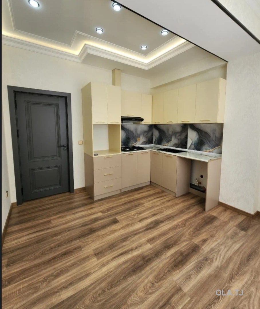 3 комнатная квартира, 1 этаж, 70 м²