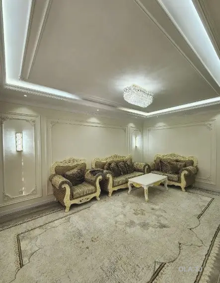4 комнатная квартира, 1 этаж, 106 м²