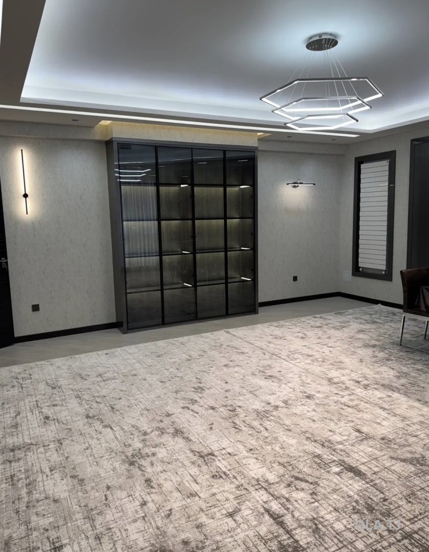 2 комнатная квартира, 9 этаж, 104 м²