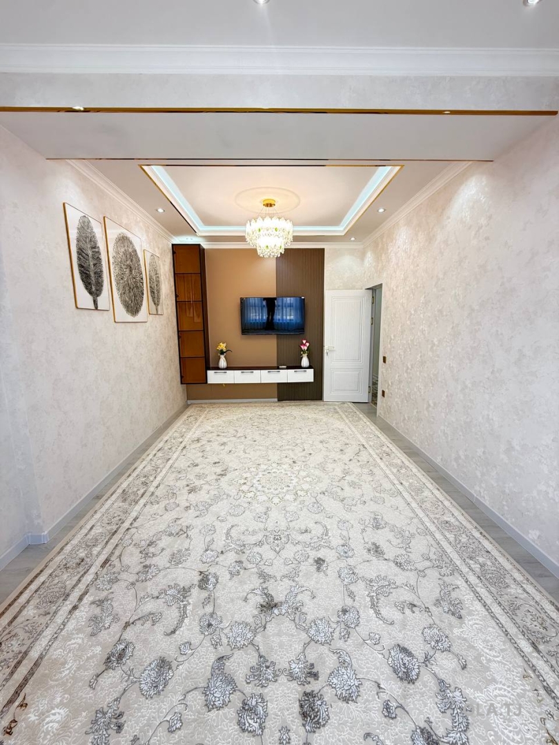 2 комнатная квартира, 13 этаж, 56 м²